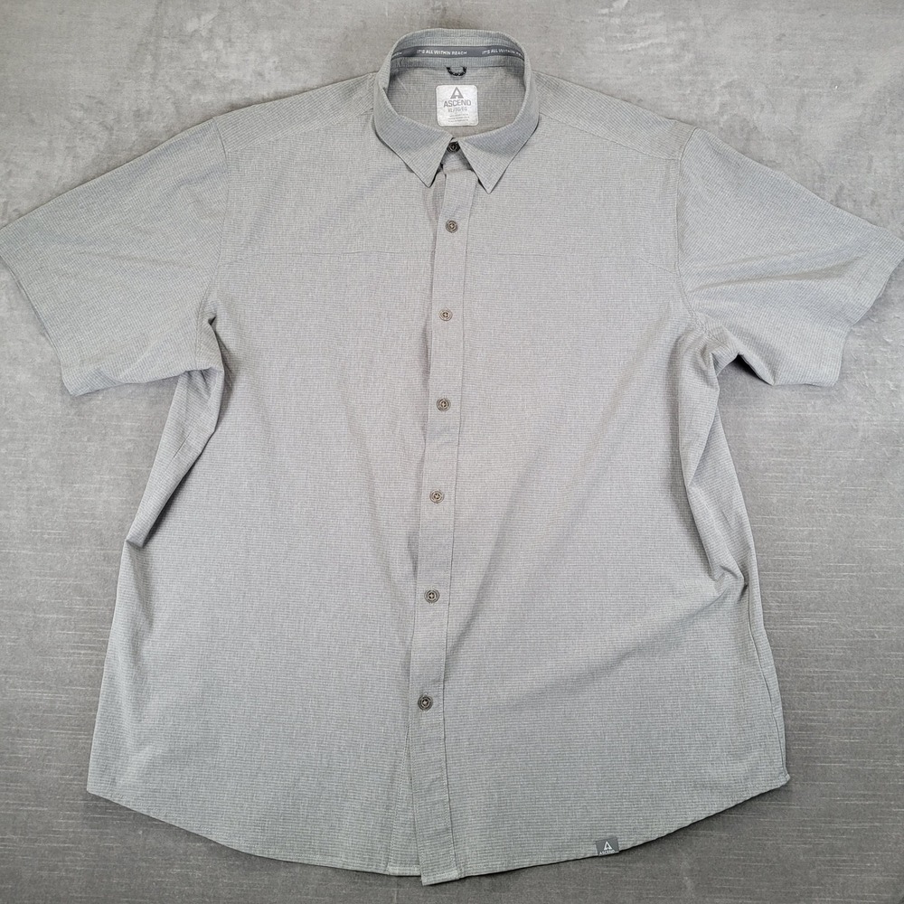 Ascend Mens XL Short‎ Sleeve Button Down Hiking Shirt Gray Performance Outdoor